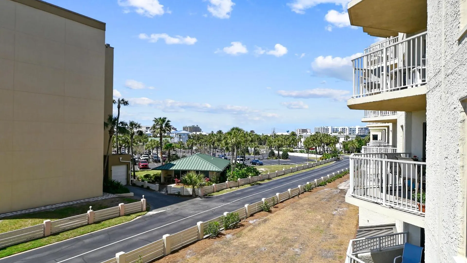 Apartment Inlet Reef 213- By Holiday Isle Properties Destin