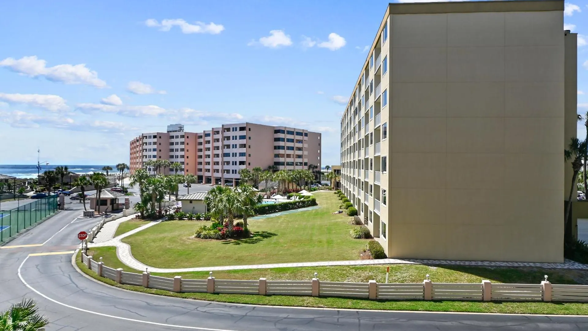 Apartment Inlet Reef 213- By Holiday Isle Properties Destin USA