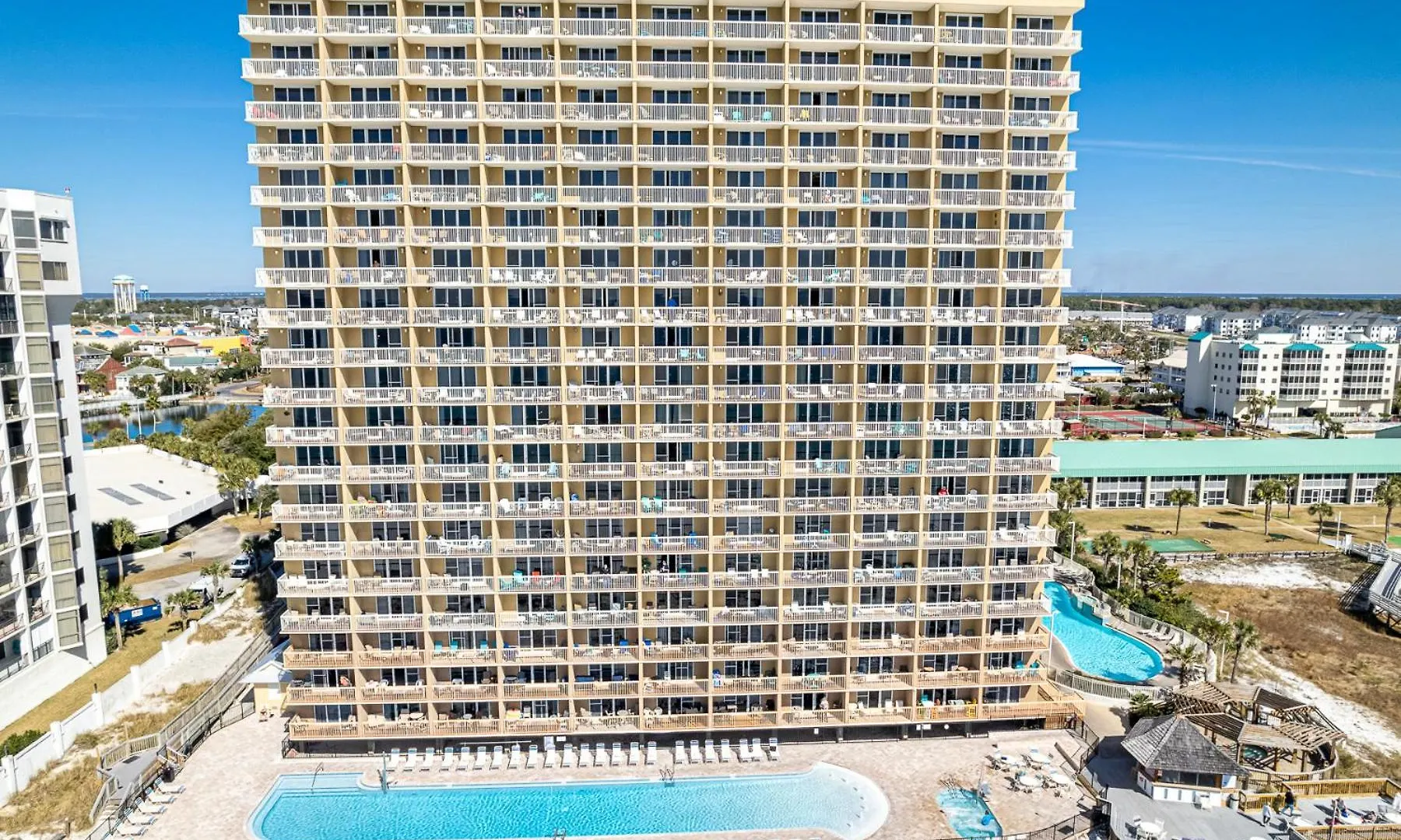 Inlet Reef 213- By Holiday Isle Properties Destin Apartment