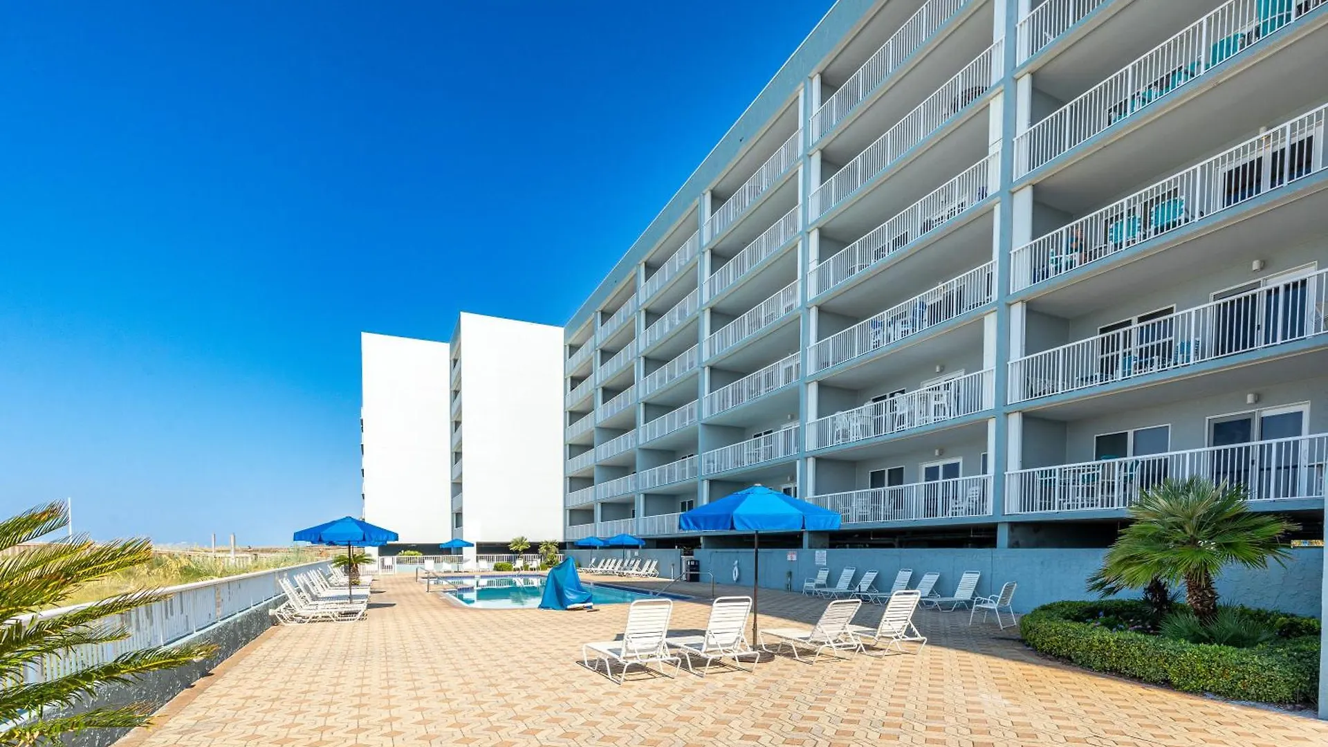 Inlet Reef 213- By Holiday Isle Properties Destin 0*,  USA