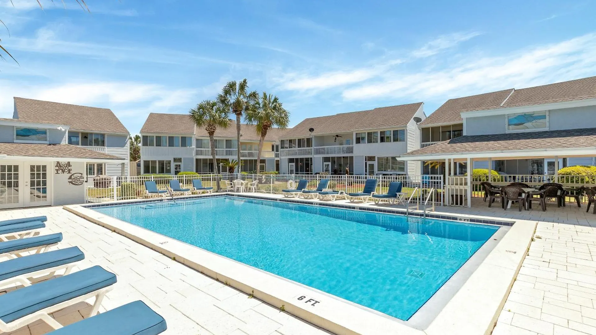 Apartment Inlet Reef 213- By Holiday Isle Properties Destin USA