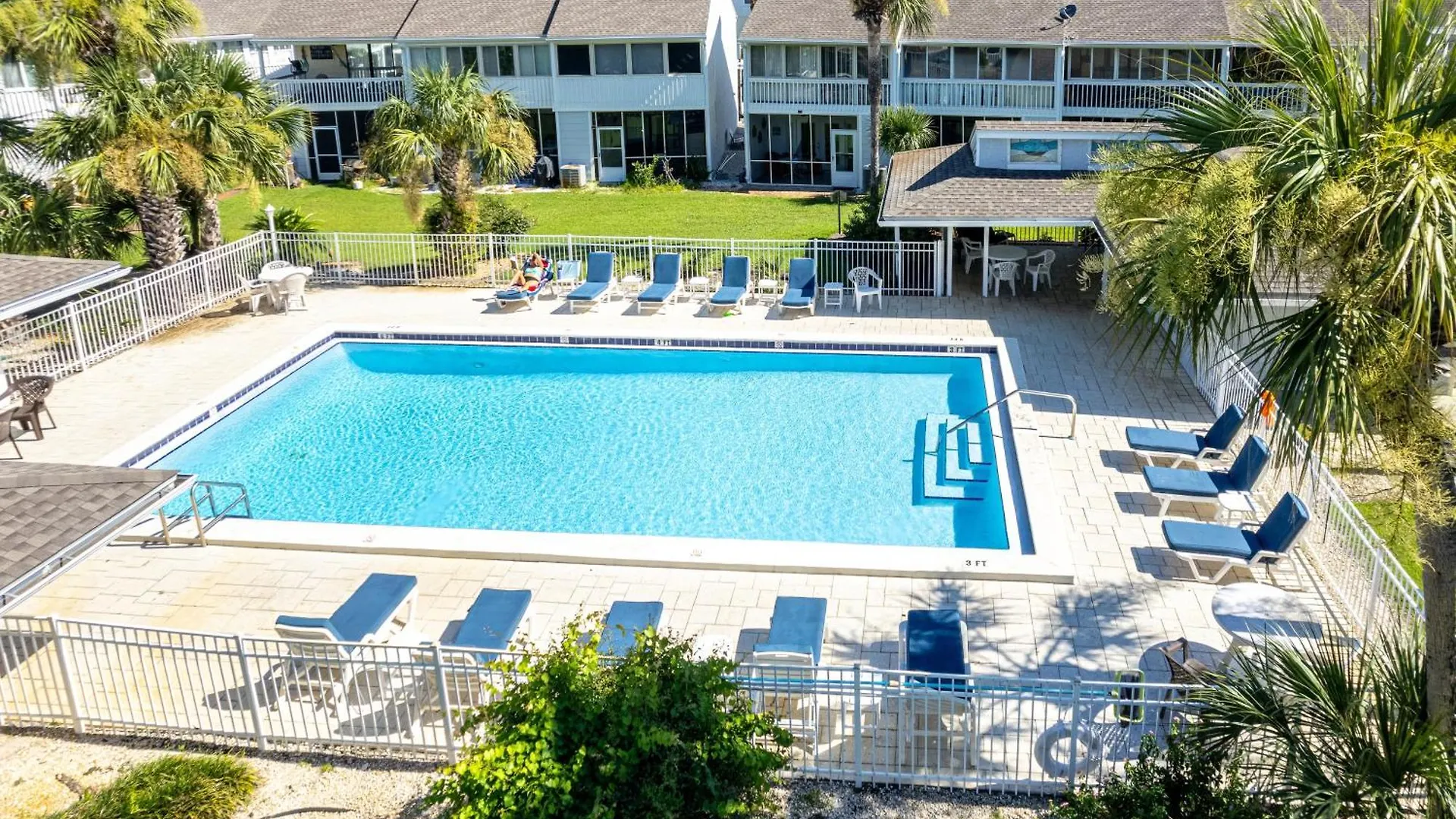 Inlet Reef 213- By Holiday Isle Properties Destin 0*,